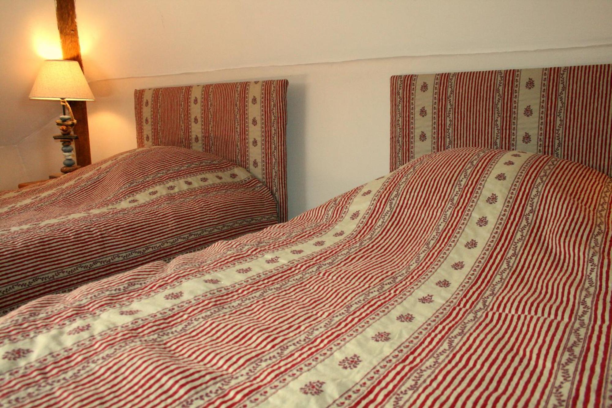 Chambres D'Hotes Du Jay La Guerche-sur-l'Aubois Dış mekan fotoğraf
