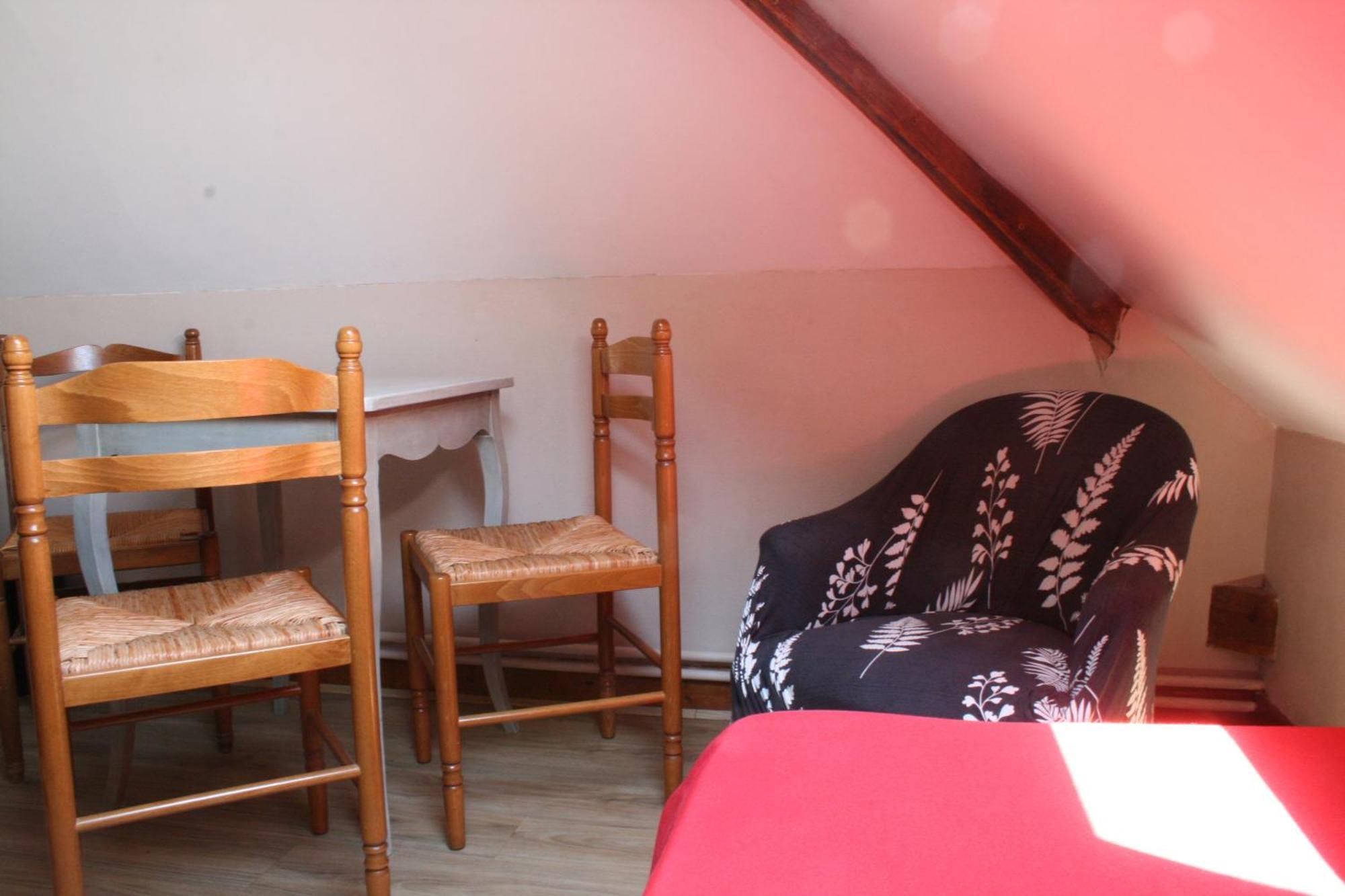 Chambres D'Hotes Du Jay La Guerche-sur-l'Aubois Oda fotoğraf